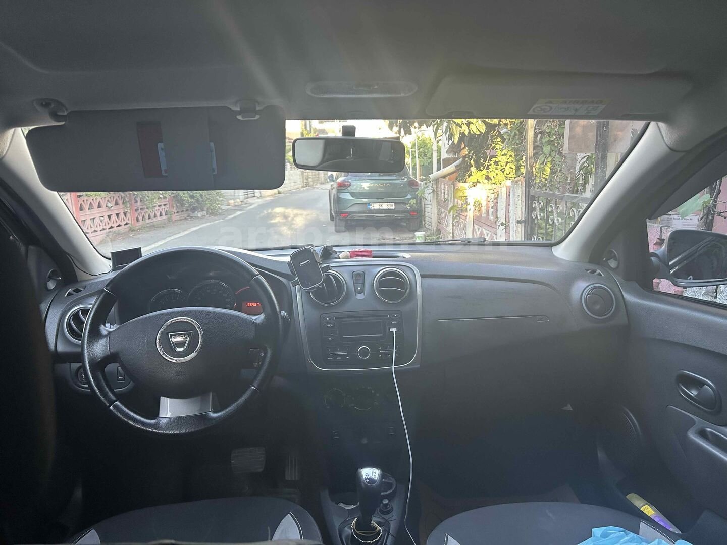 Sahibinden Dacia Sandero 0.9 TCe Stepway Easy-R 2016 Model Sakarya 136.000 km Siyah 7