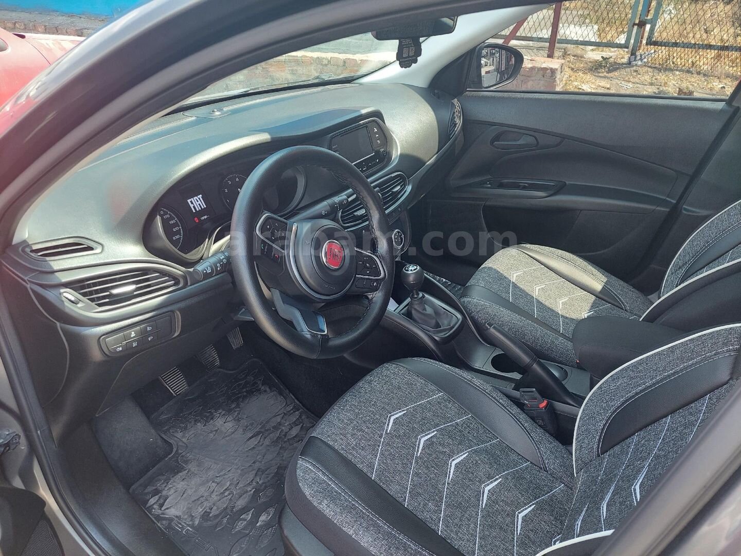 Sahibinden Fiat Egea 1.6 Multijet Easy 2025 Model Ankara 14.000 km Füme 5