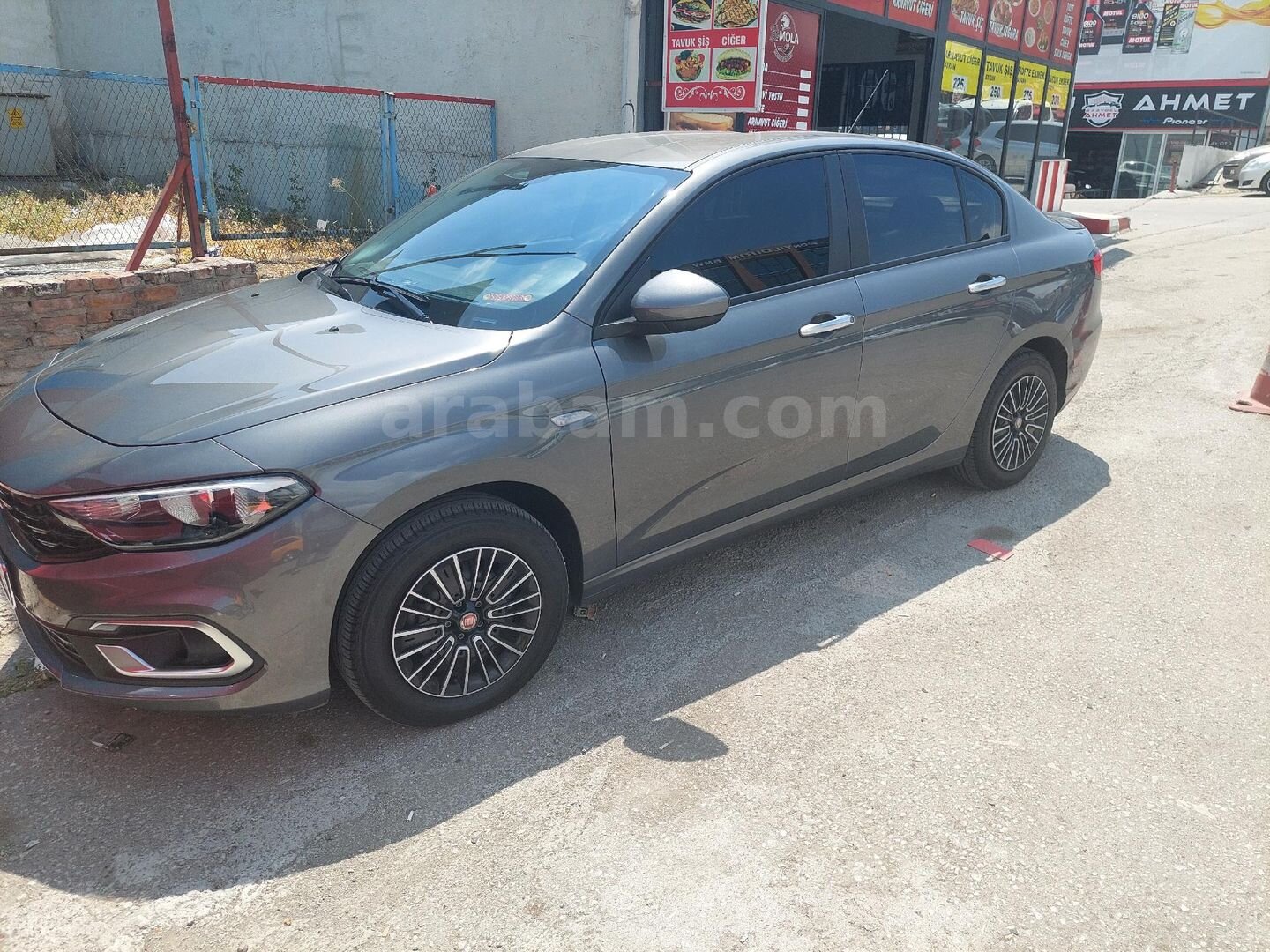 Sahibinden Fiat Egea 1.6 Multijet Easy 2025 Model Ankara 14.000 km Füme 1