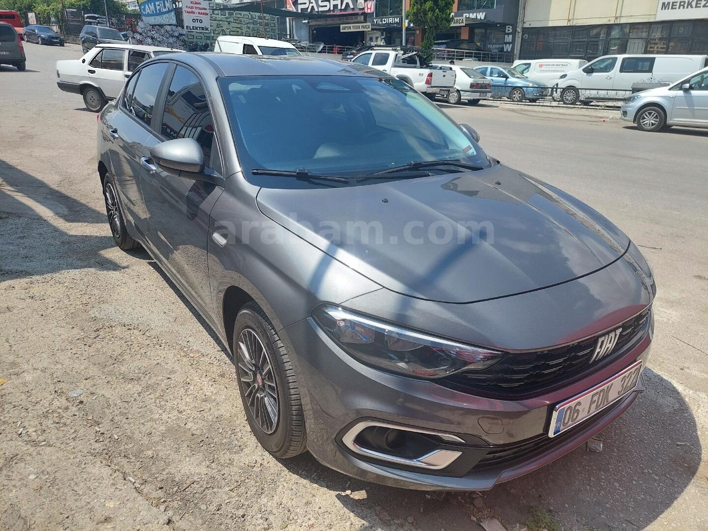 Sahibinden Fiat Egea 1.6 Multijet Easy 2025 Model Ankara 14.000 km Füme 4