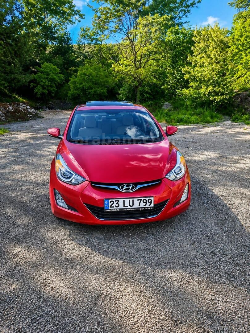 Sahibinden Hyundai Elantra 1.6 CRDi Style 2014 Model Elazığ 108.000 km Bordo 1