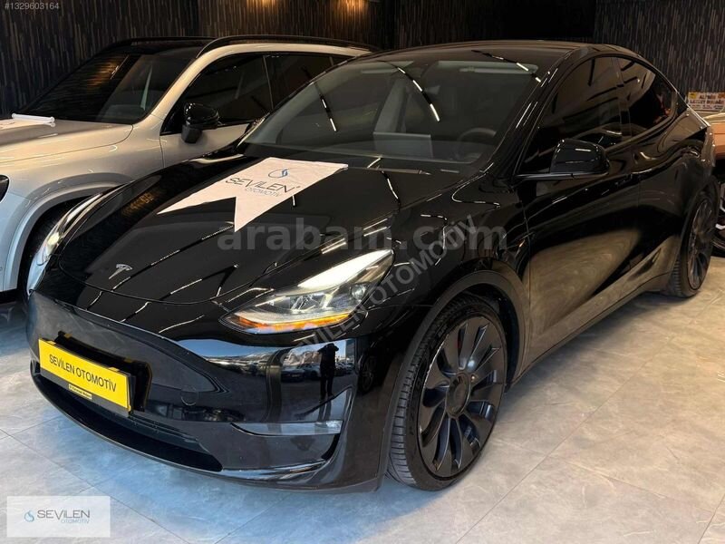 Galeriden Tesla Model Y Performance (Legacy) 2023 Model İstanbul 68.250 km Siyah