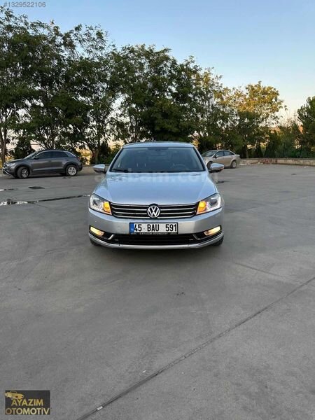Galeriden Volkswagen Passat 2.0 TDi BlueMotion Highline 2014 Model Manisa 280.000 km Gri