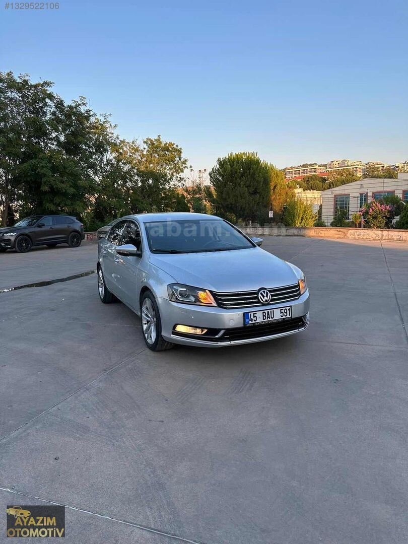 Galeriden Volkswagen Passat 2.0 TDi BlueMotion Highline 2014 Model Manisa 280.000 km Gri 2