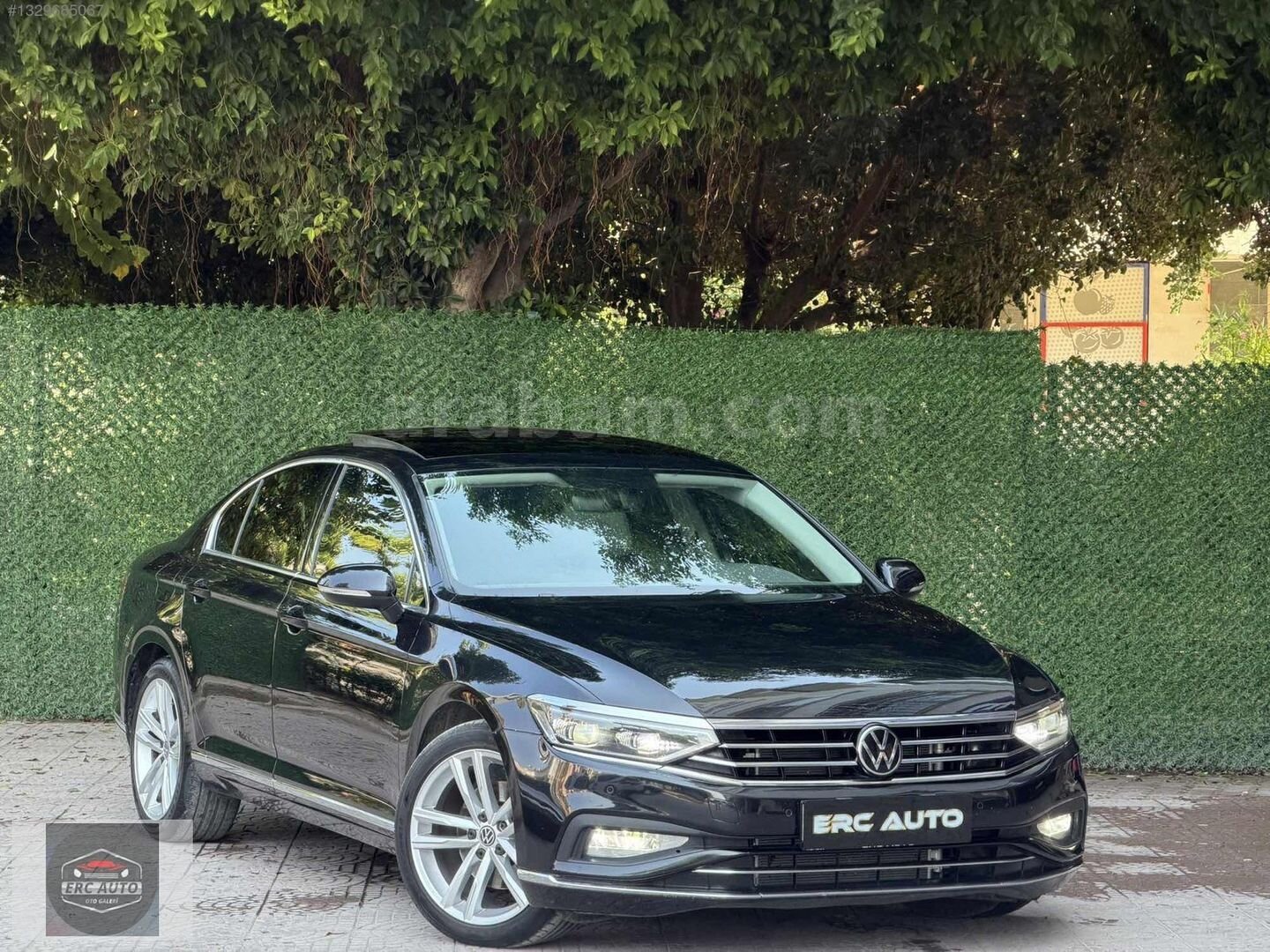 Galeriden Volkswagen Passat 2.0 TDi BlueMotion Elegance 2021 Model Mersin 158.000 km Siyah 4