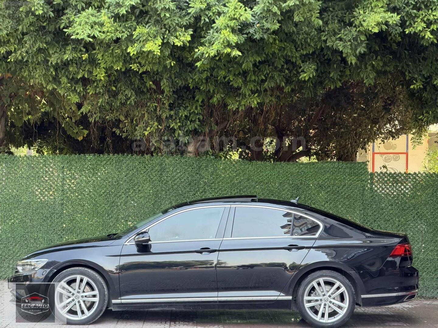 Galeriden Volkswagen Passat 2.0 TDi BlueMotion Elegance 2021 Model Mersin 158.000 km Siyah 7