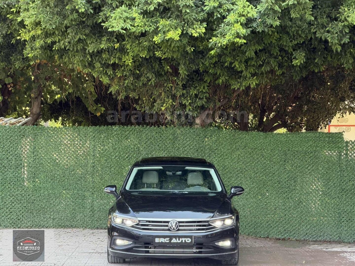 Galeriden Volkswagen Passat 2.0 TDi BlueMotion Elegance 2021 Model Mersin 158.000 km Siyah 2