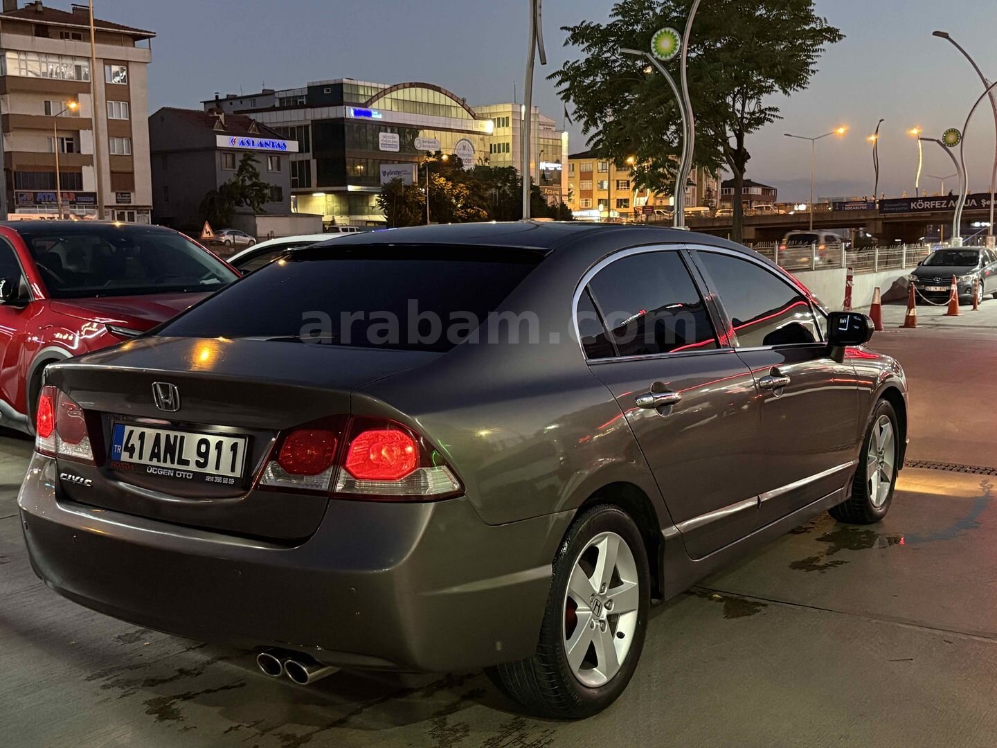 Sahibinden Honda Civic 1.6 Elegance 2010 Model İstanbul 295.000 km Kahverengi 6