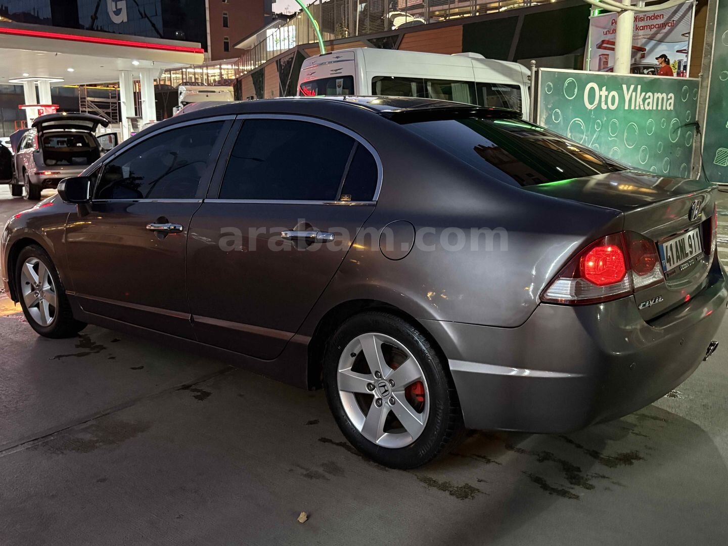 Sahibinden Honda Civic 1.6 Elegance 2010 Model İstanbul 295.000 km Kahverengi 4