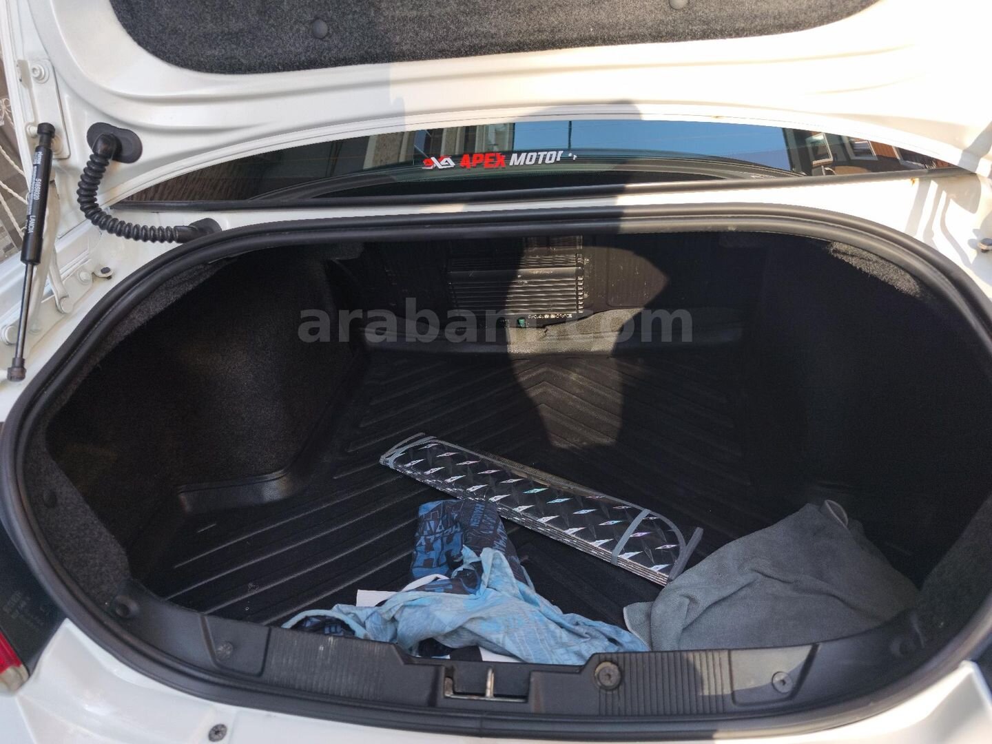 Sahibinden Fiat Linea 1.3 Multijet Pop 2014 Model İstanbul 181.000 km Beyaz 5