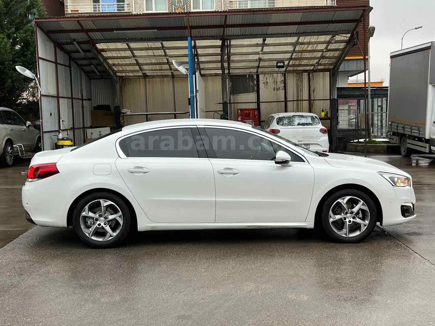Galeriden Peugeot 508 1.6 BlueHDi Allure 2016 Model İstanbul 180.000 km Beyaz 5
