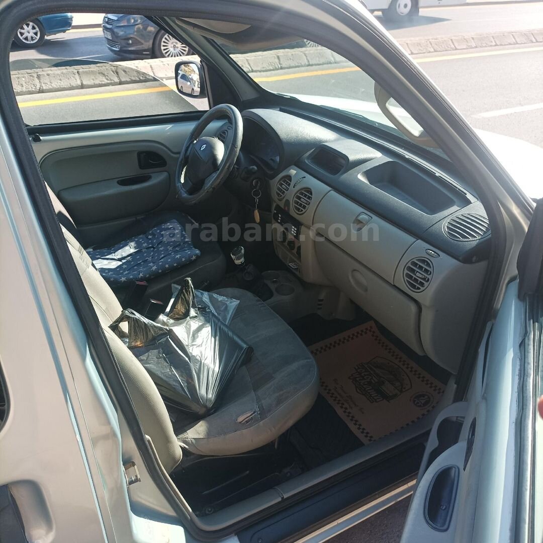 Galeriden Renault Kangoo 1.5 dCi Authentique 2007 Model Ankara 350.000 km Gri 6