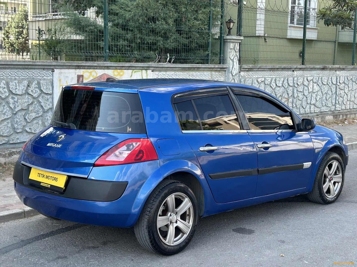 Galeriden Renault Megane 1.6 Authentique 2005 Model Bursa 268.000 km Mavi 7