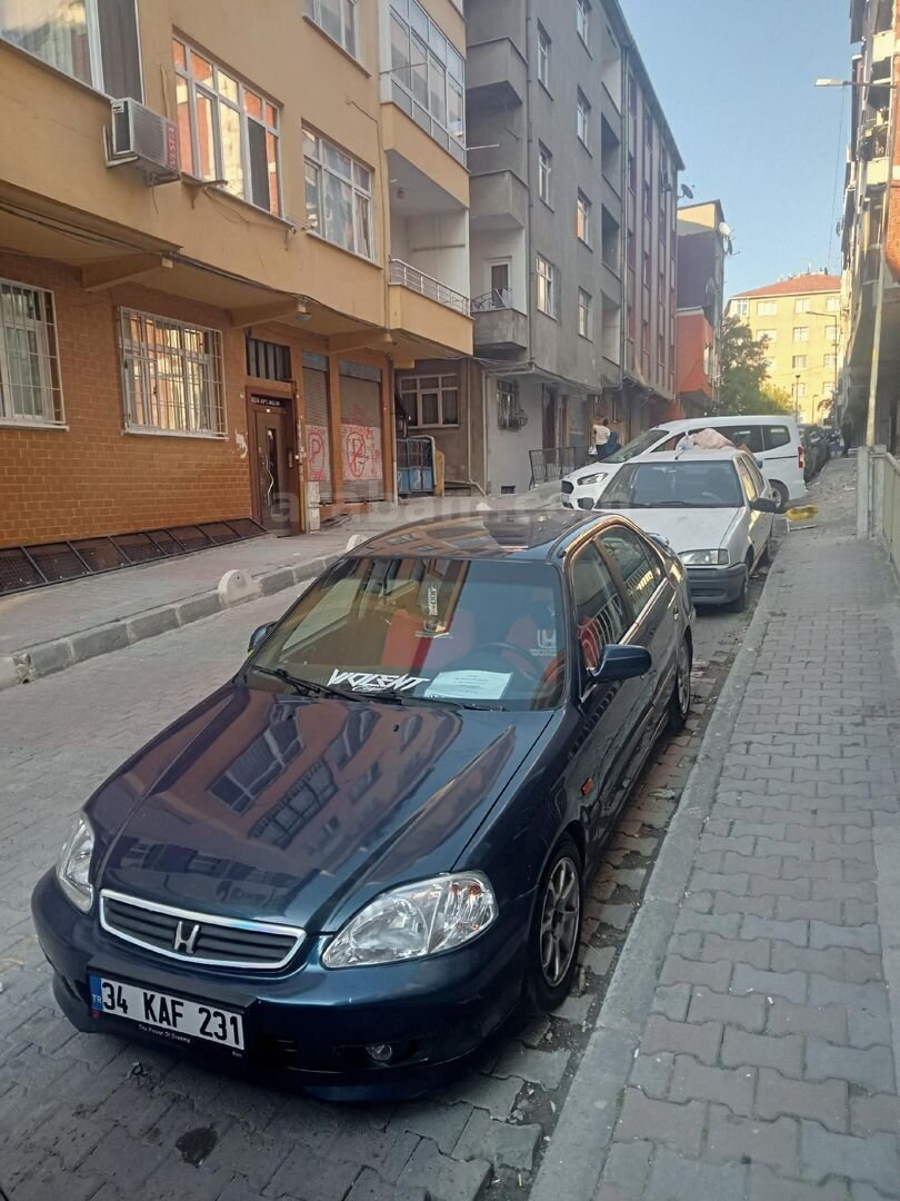 Sahibinden Honda Civic 1.4 i S 1998 Model İstanbul 345.000 km Mavi 7
