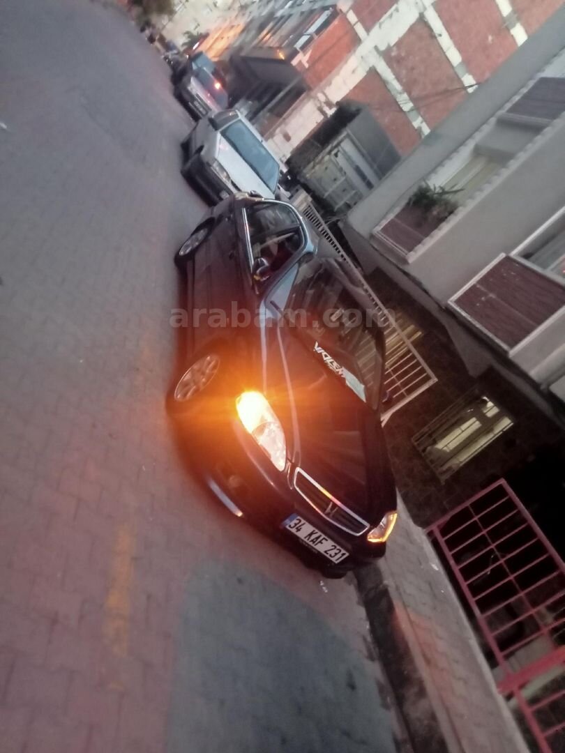 Sahibinden Honda Civic 1.4 i S 1998 Model İstanbul 345.000 km Mavi 2