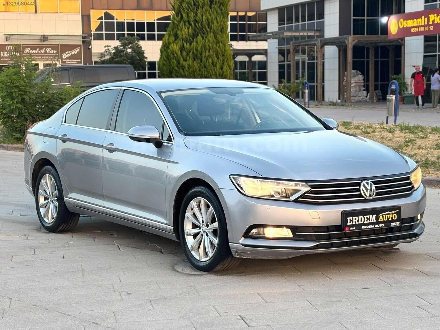 Galeriden Volkswagen Passat 1.6 TDi BlueMotion Comfortline 2018 Model Uşak 192.000 km Gri 3