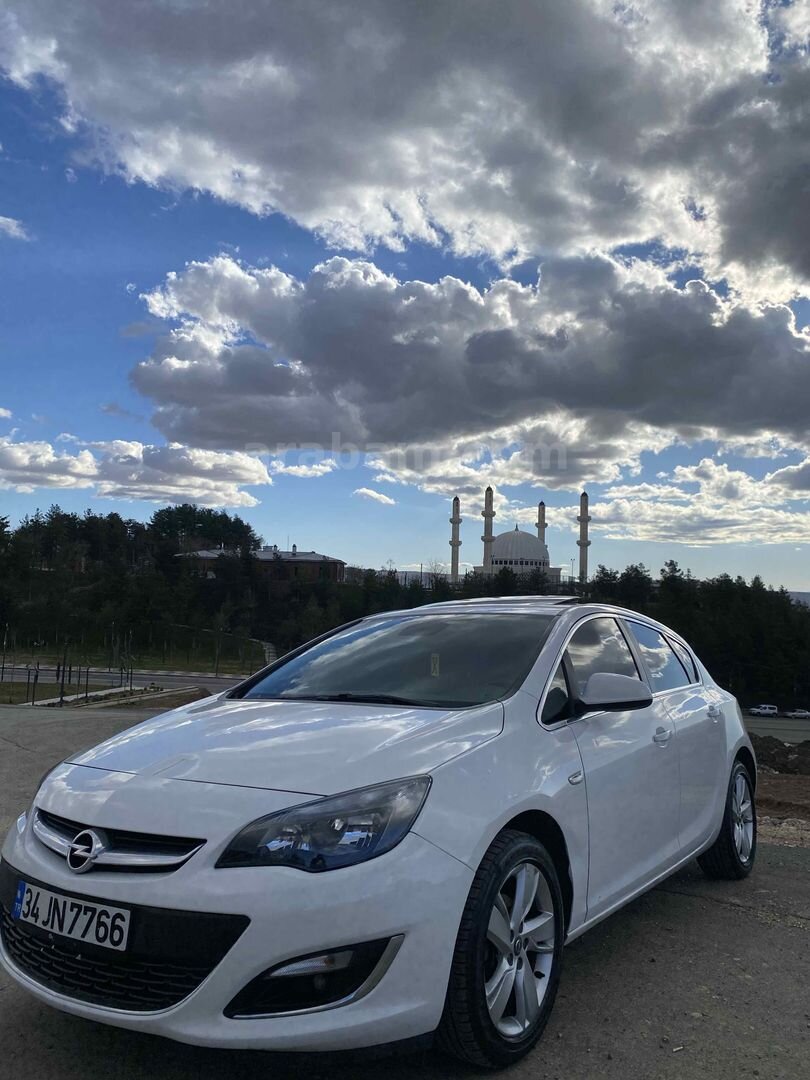 Sahibinden Opel Astra 1.4 T Sport Still 2014 Model Batman 172.000 km Beyaz 1