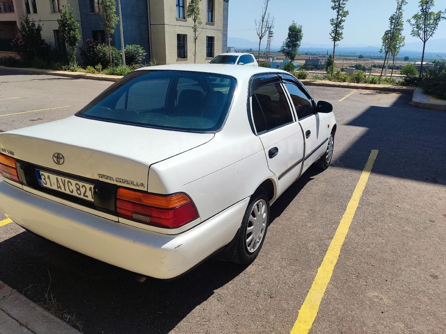Sahibinden Toyota Corolla 1.6 XEi 1996 Model Hatay 277.000 km Beyaz 6