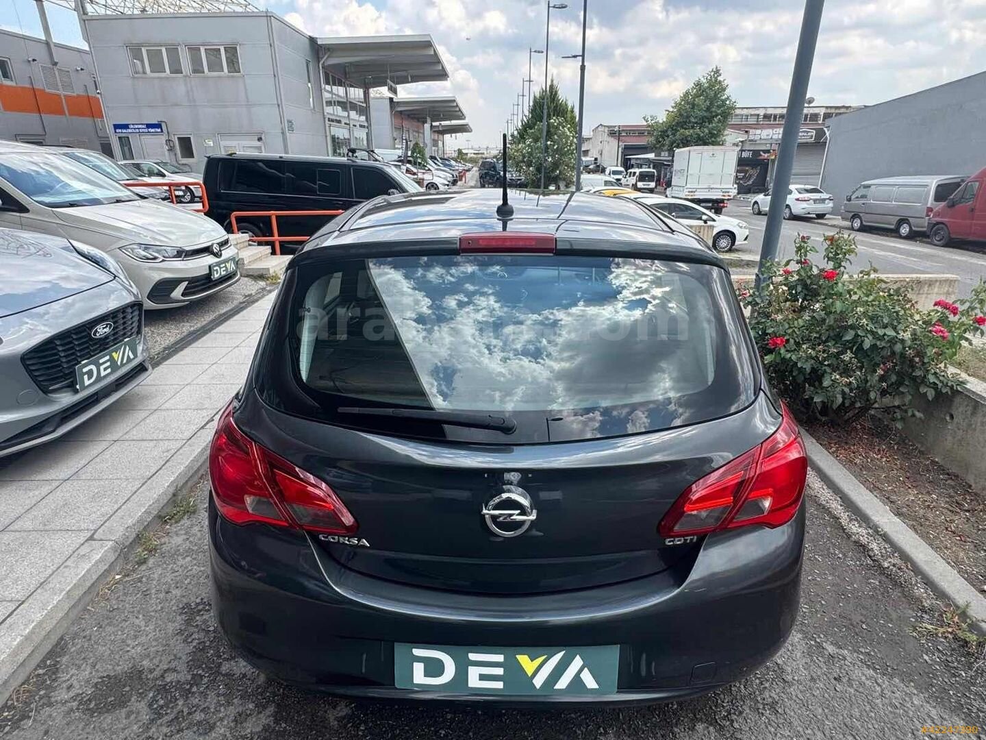 Galeriden Opel Corsa 1.3 CDTI Design 2016 Model Kırklareli 180.500 km Gri 4