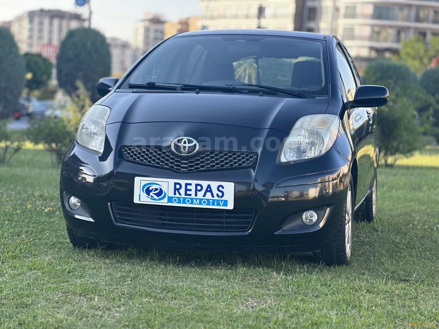 Galeriden Toyota Yaris 1.33 Terra Sporty 2010 Model Kocaeli 157.000 km Siyah 4