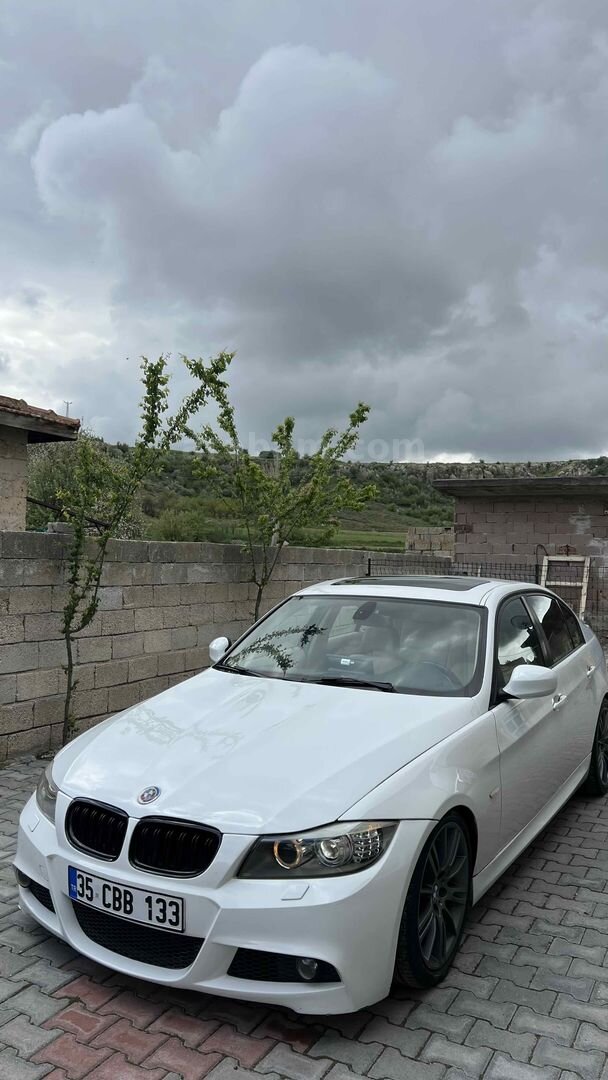 Sahibinden BMW 3 Serisi 320d M Sport 2011 Model Aydın 320.000 km Beyaz 6