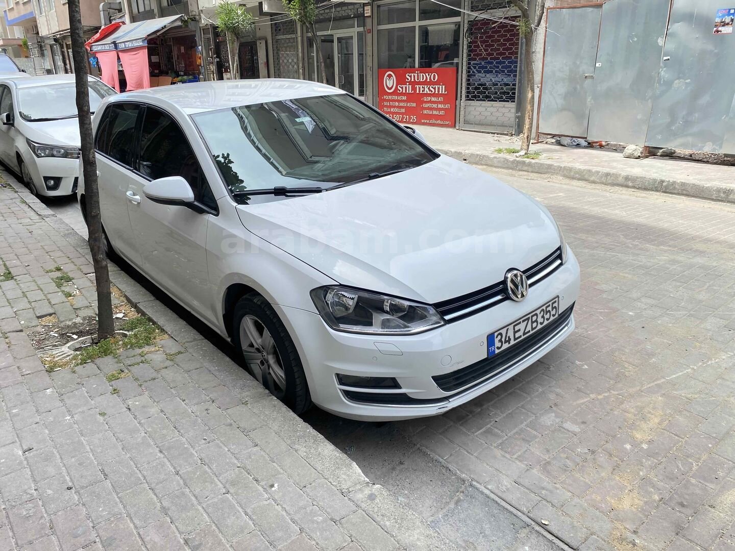 Sahibinden Volkswagen Golf 1.2 TSi Comfortline 2015 Model İstanbul 118.120 km Beyaz 3
