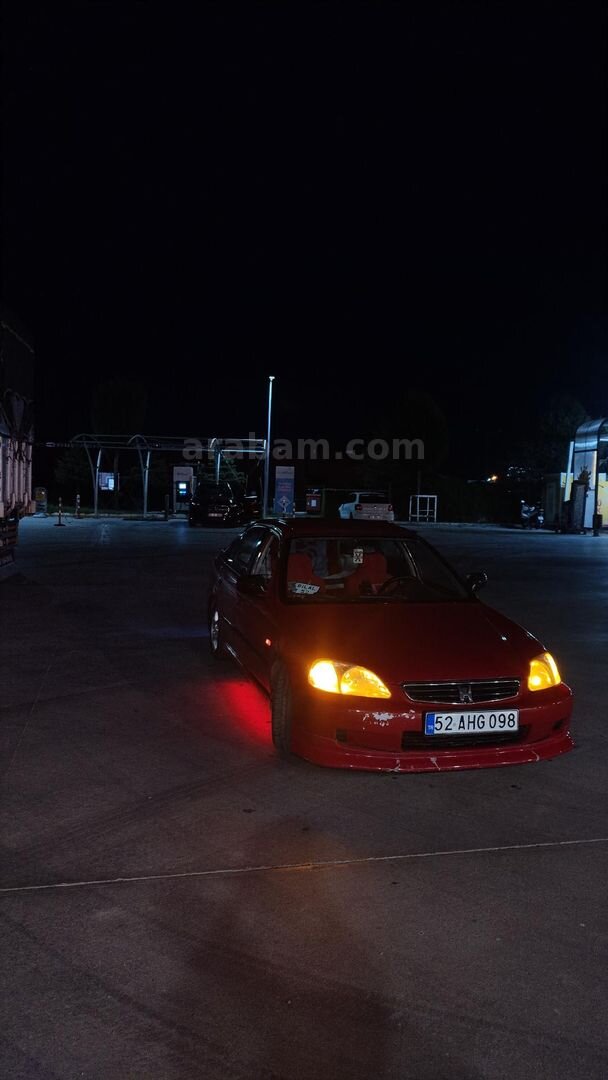 Sahibinden Honda Civic 1.6 i ES 2001 Model Manisa 330.000 km Kırmızı 7