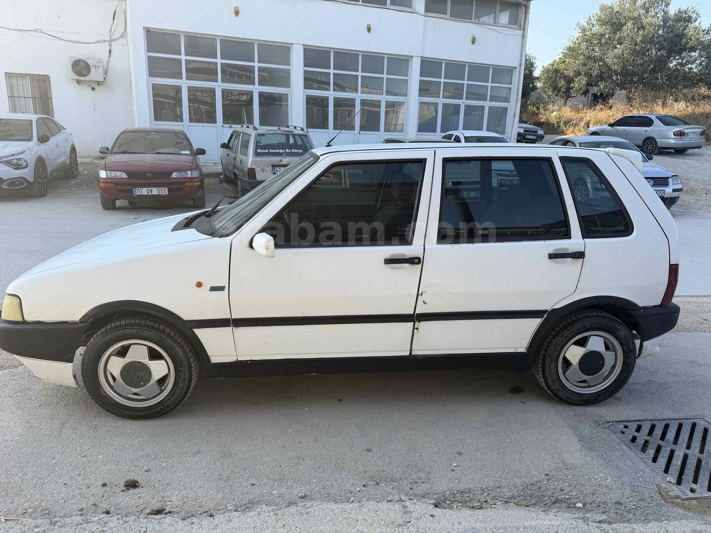 Galeriden Fiat Uno 1.4 ie SX 1998 Model Mersin 298.000 km Beyaz 5