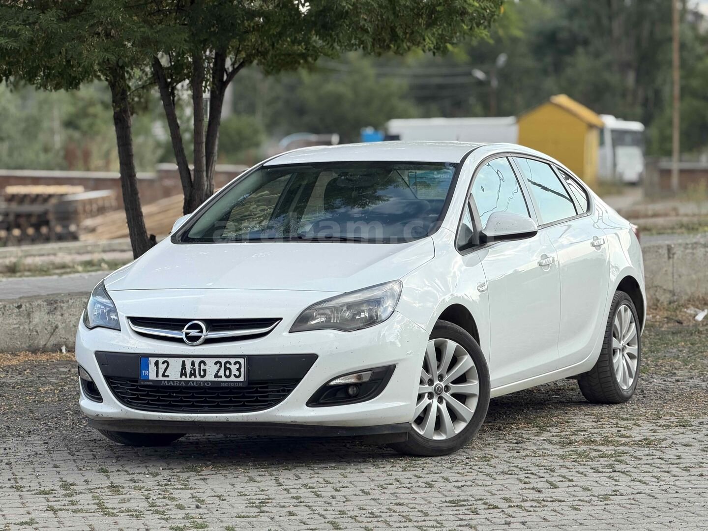 Galeriden Opel Astra 1.4 T Edition Plus 2020 Model Muş 157.000 km Beyaz 1
