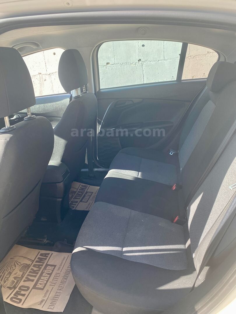 Sahibinden Fiat Egea 1.4 Fire Easy Plus 2022 Model Muğla 76.500 km Beyaz 3