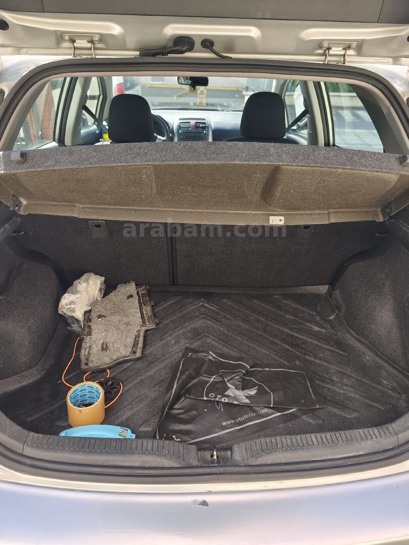 Sahibinden Toyota Auris 1.4 D-4D Blue 2009 Model Ankara 318.000 km Gri (Gümüş) 2