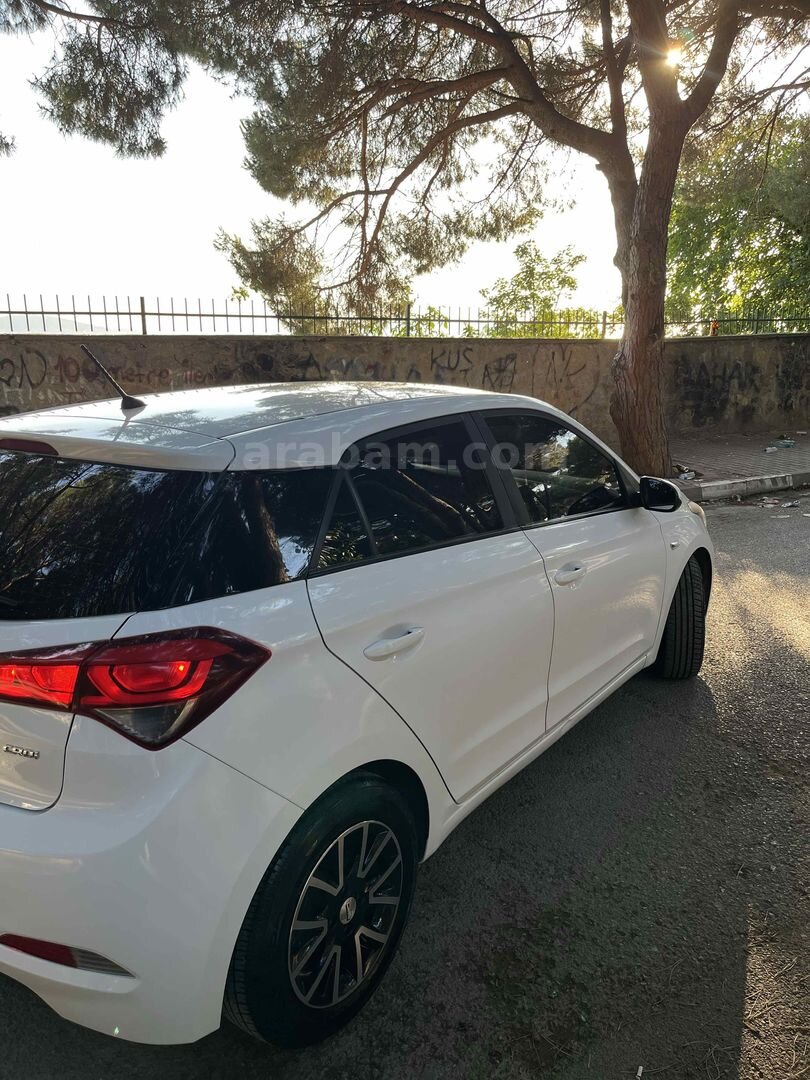 Sahibinden Hyundai i20 1.4 CRDi Jump 2018 Model İstanbul 161.000 km Beyaz 6