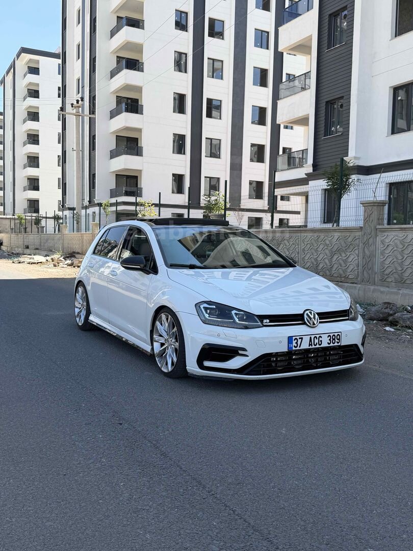 Sahibinden Volkswagen Golf 1.4 TSi Highline 2013 Model Diyarbakır 233.000 km Beyaz 5