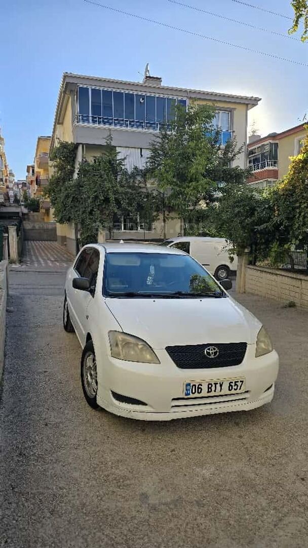Sahibinden Toyota Corolla 1.4 Linea Sol 2002 Model Ankara 245.000 km Beyaz 3