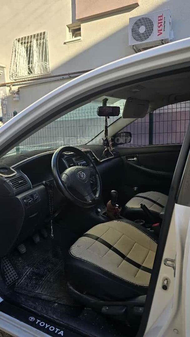 Sahibinden Toyota Corolla 1.4 Linea Sol 2002 Model Ankara 245.000 km Beyaz 4