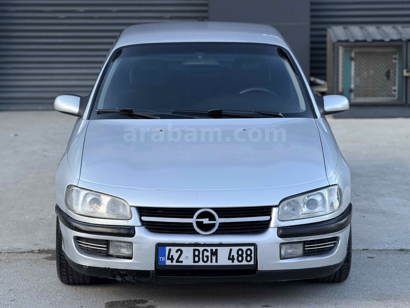 Galeriden Opel Omega 2.5 TD 1995 Model Konya 390.000 km Gri (Gümüş) 2