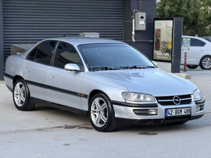 Galeriden Opel Omega 2.5 TD 1995 Model Konya 390.000 km Gri (Gümüş)