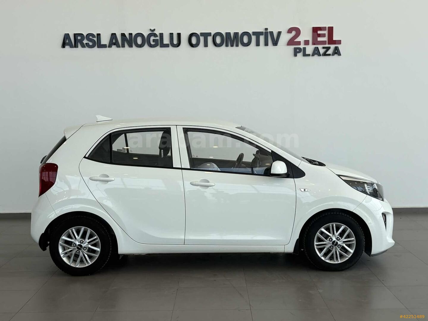 Galeriden Kia Picanto 1.0 MPI Feel 2023 Model Hatay 52.700 km Beyaz 4