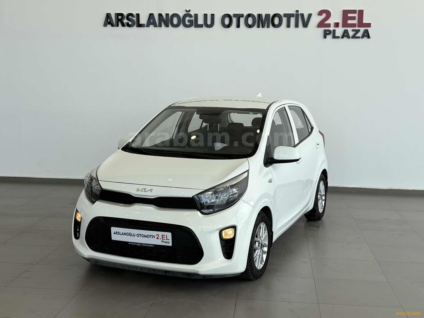 Galeriden Kia Picanto 1.0 MPI Feel 2023 Model Hatay 52.700 km Beyaz 3