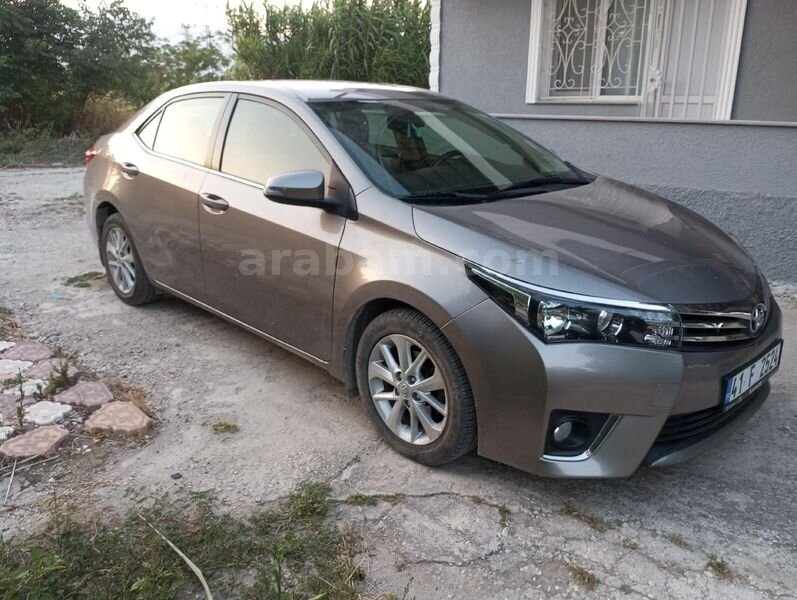 Sahibinden Toyota Corolla 1.4 D-4D Active 2013 Model Hatay 149.000 km Kahverengi