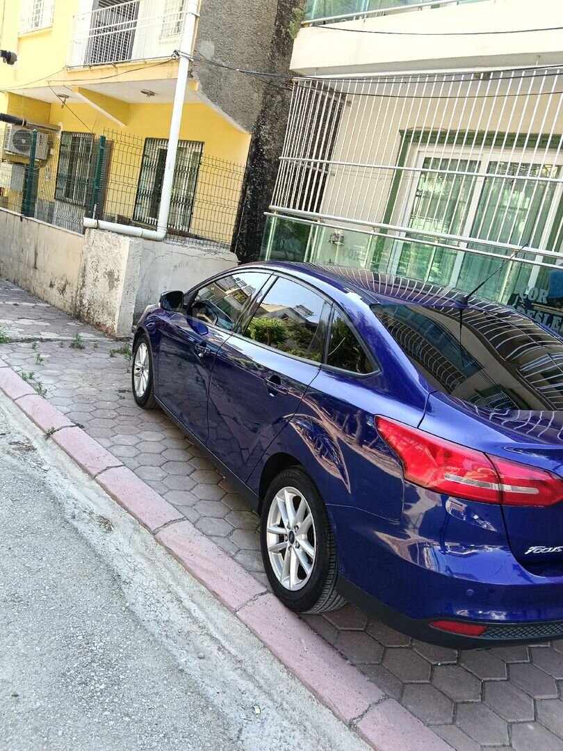 Sahibinden Ford Focus 1.5 TDCi Trend X 2015 Model Adana 260.000 km Mavi 2