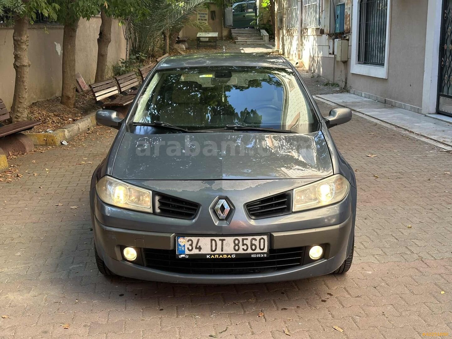 Galeriden Renault Megane 1.6 Expression 2006 Model İstanbul 152.000 km Gri 1