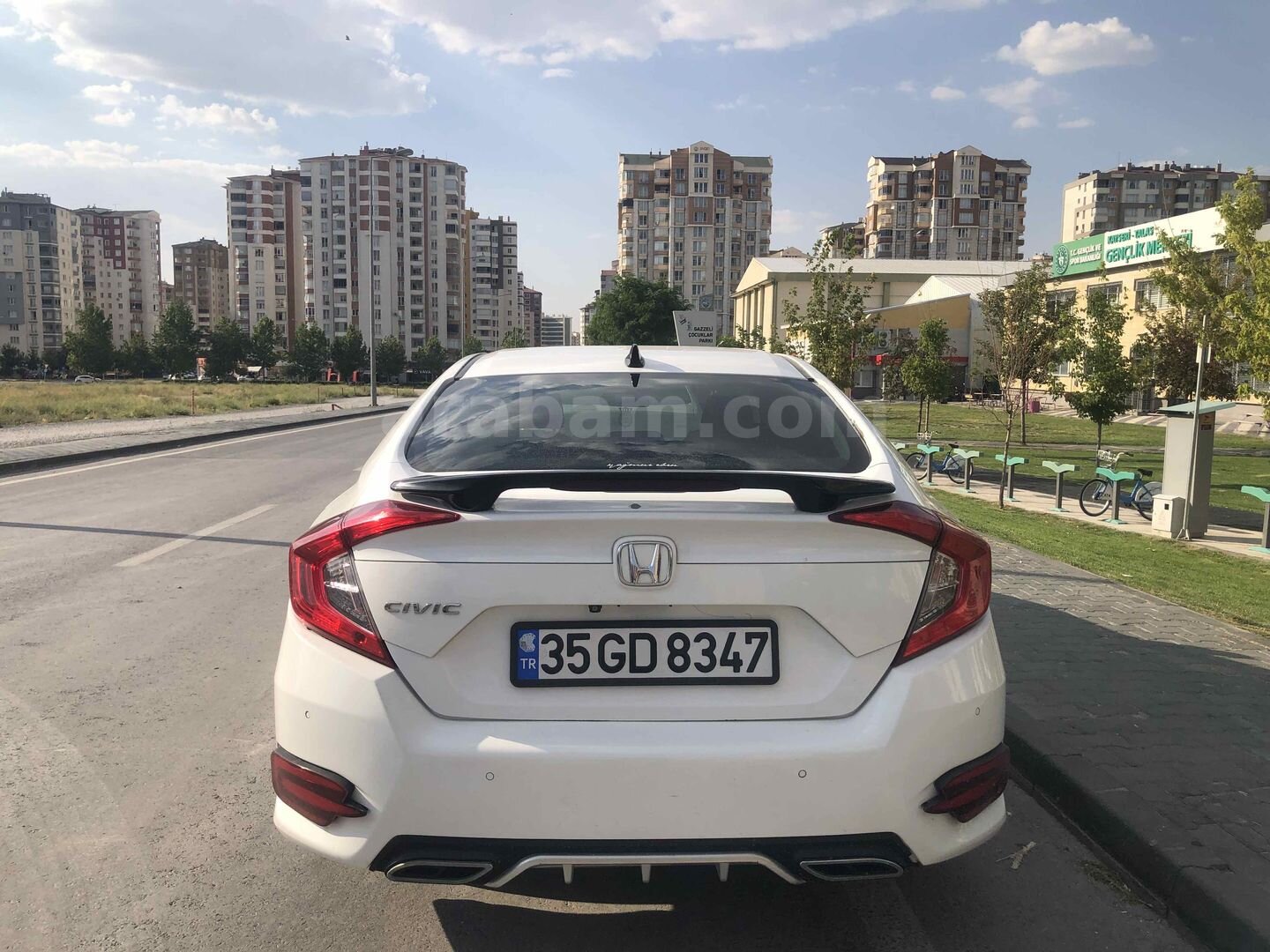Sahibinden Honda Civic 1.6i VTEC Elegance 2017 Model Kayseri 130.000 km Beyaz 3