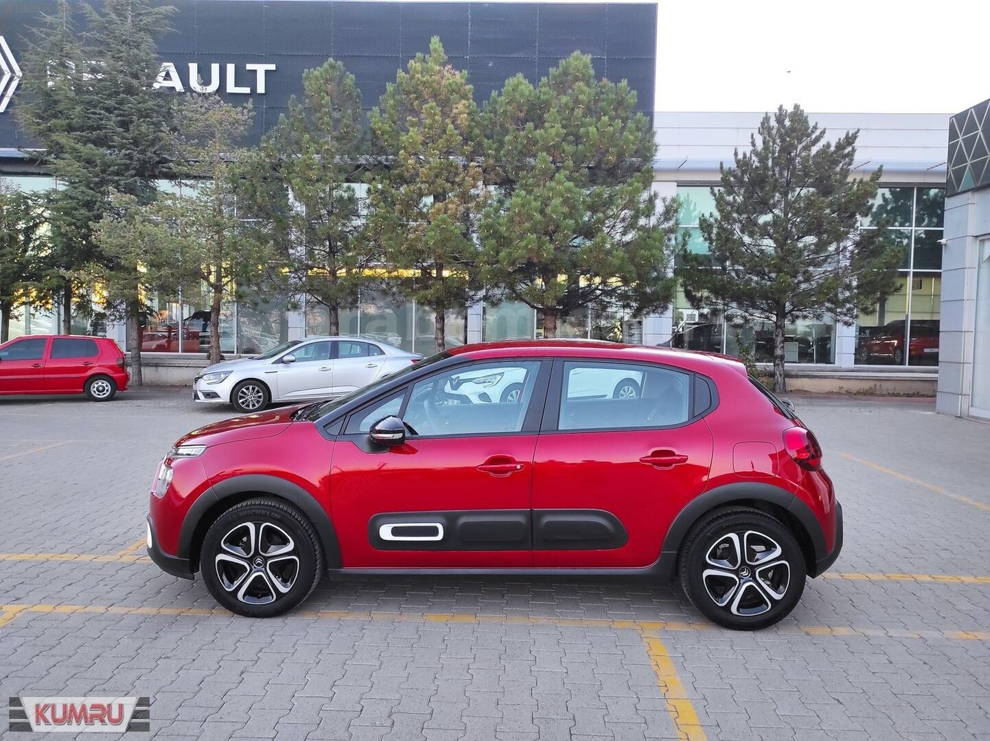 Galeriden Citroen C3 1.2 PureTech Feel Bold 2024 Model Kayseri 24.000 km Kırmızı 7