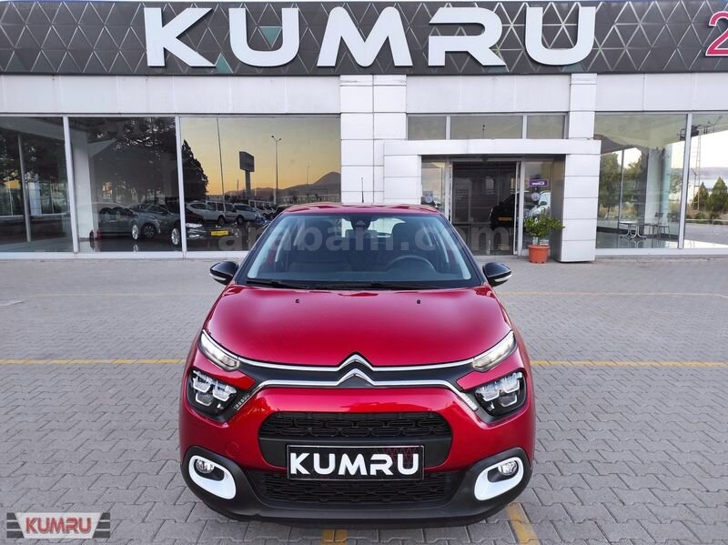 Galeriden Citroen C3 1.2 PureTech Feel Bold 2024 Model Kayseri 24.000 km Kırmızı