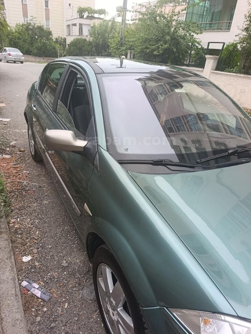 Sahibinden Renault Megane 1.6 Privilege 2004 Model Hatay 235.000 km Yeşil 3