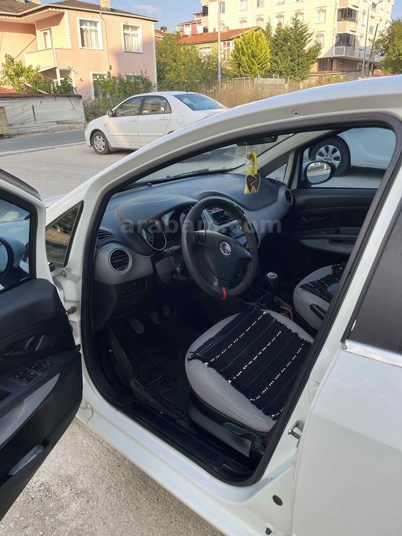 Sahibinden Fiat Linea 1.3 Multijet Easy 2012 Model Tekirdağ 195.000 km Beyaz 6