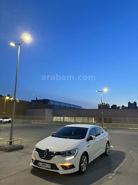 Sahibinden Renault Megane 1.5 dCi Joy 2018 Model İstanbul 158.000 km Beyaz