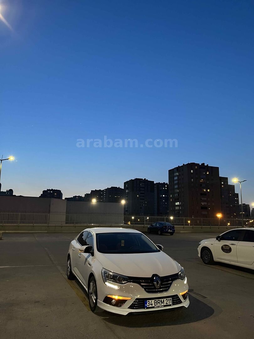 Sahibinden Renault Megane 1.5 dCi Joy 2018 Model İstanbul 158.000 km Beyaz 5