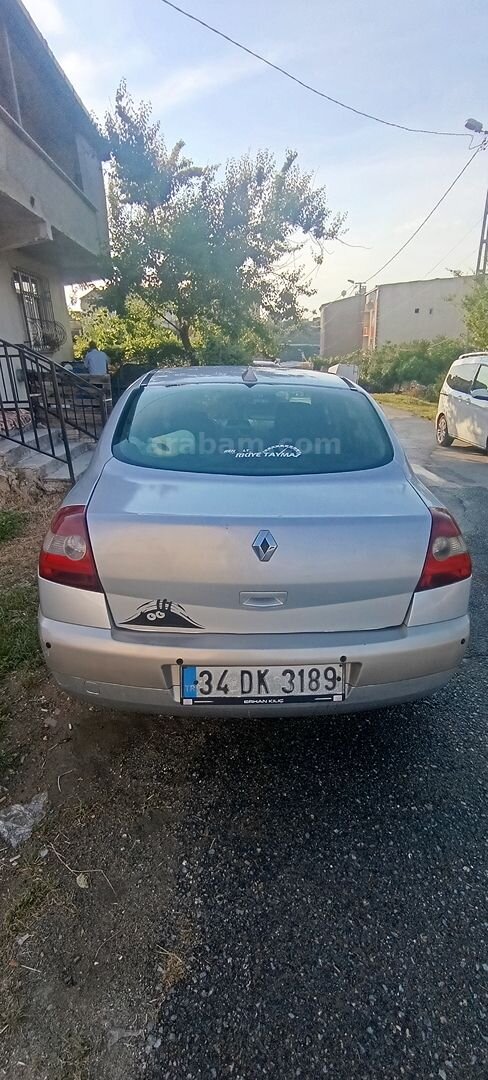 Sahibinden Renault Megane 1.5 dCi Dynamique 2005 Model İstanbul 260.000 km Gri (Gümüş) 2